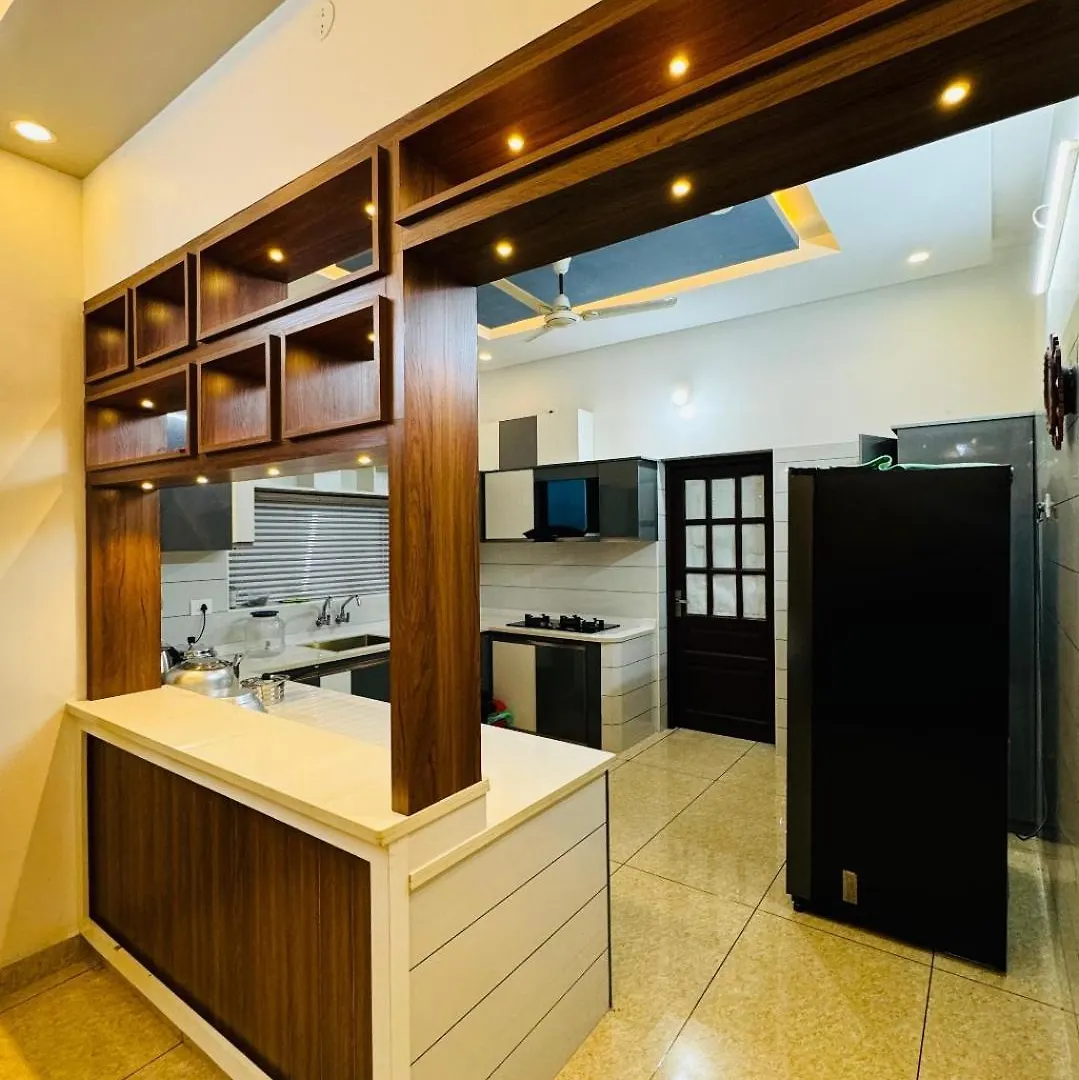 Diamond Villa Near Rajagiri Hospital Alwaye 인도