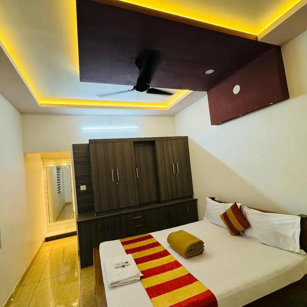 Diamond Villa Near Rajagiri Hospital Alwaye 0*,